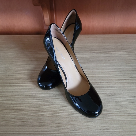 Nine West genuine leather shoes. - Picture 3 of 4